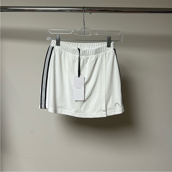 Varley boston mid rise skort skirt white size xs - Picture 2 of 7